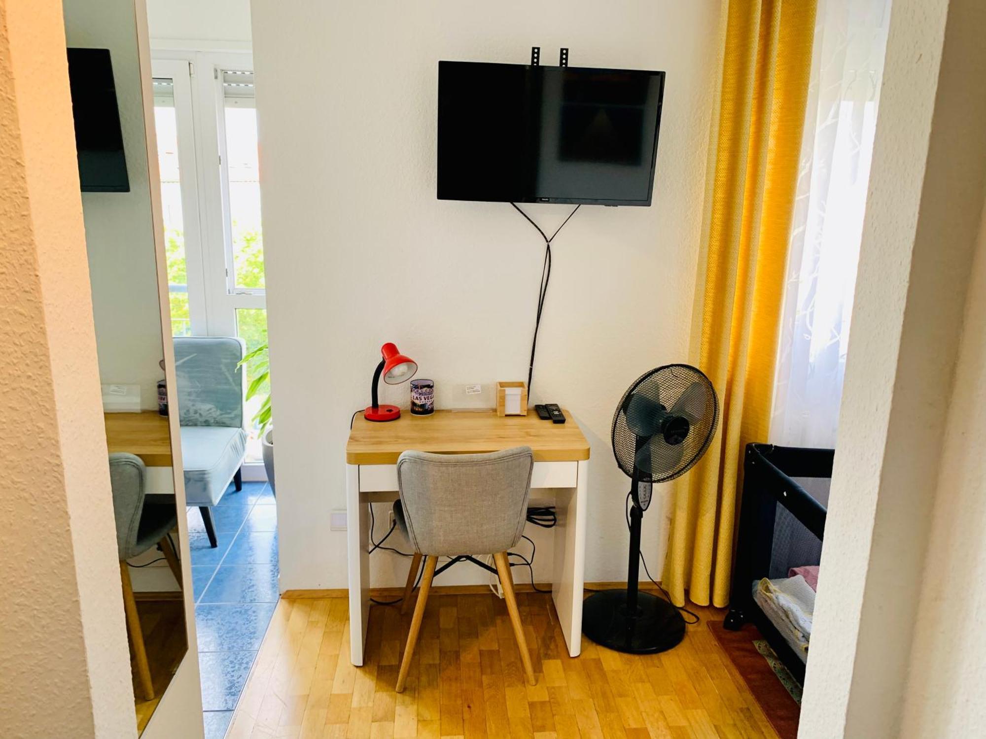 Anna Home & Sunny Home Apartments 카를스루에 외부 사진